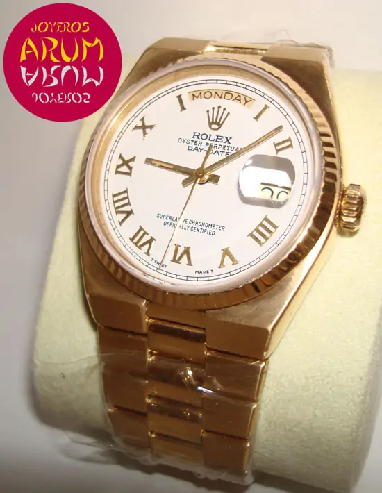 Rolex Oysterquartz Day Date "SOLD"