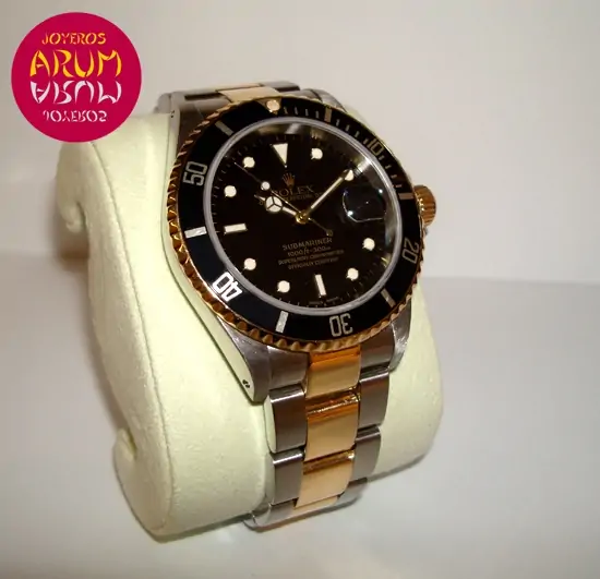 Rolex Submariner Mixed ARUM Ref. 2435 "SOLD" Rolex Submariner Mixed ARUM Ref. 2435 "SOLD"