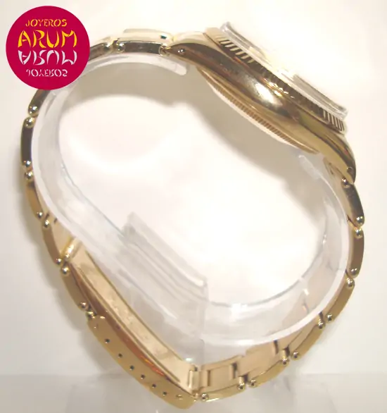 Rolex Date ARUM Ref. 2707 "SOLD" Rolex Date ARUM Ref. 2707 "SOLD"