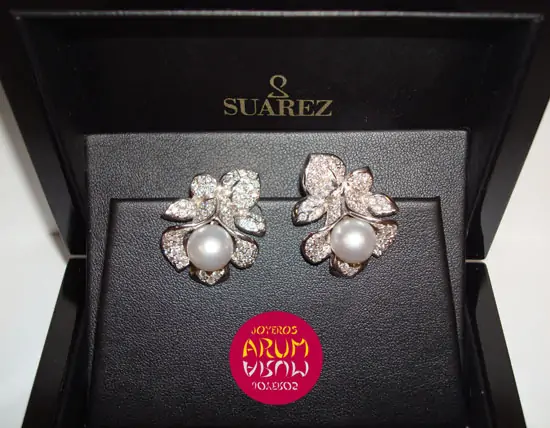 Earrings Suarez White Gold Flower Brilliants and Pearl