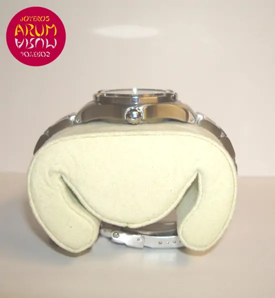 Tag Heuer 2000 Exclusive "SOLD" Tag Heuer 2000 Exclusive "SOLD"