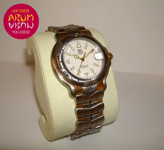 Tag Heuer Professional