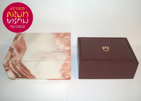 Tudor Oysterquartz "SOLD"