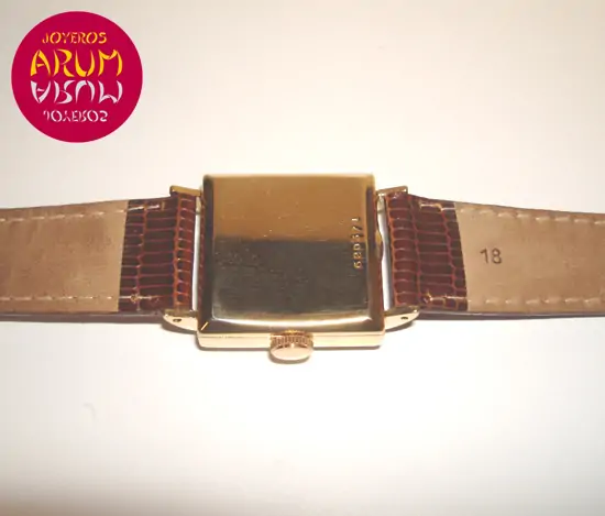 Ulysse Nardin Vintage ARUM Ref. 2040 "SOLD"