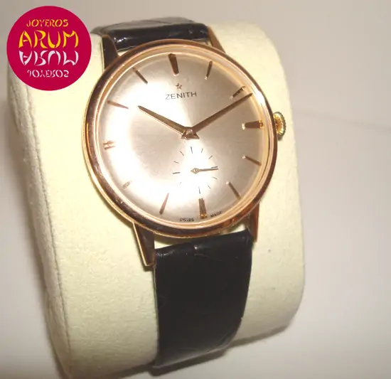 Zenith Vintage ARUM Ref. 2042