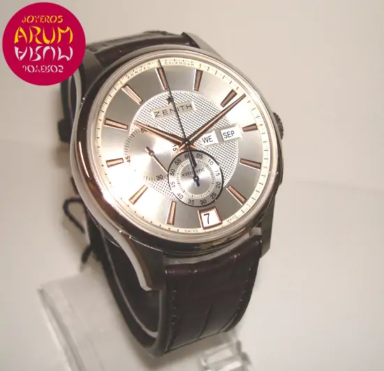 Zenith Captain Windsor ARUM Ref. 3011 Zenith Captain Windsor ARUM Ref. 3011