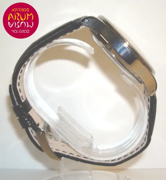 Zenith El Primero Chronomaster ARUM Ref. 2521 "SOLD" Zenith El Primero Chronomaster ARUM Ref. 2521 "SOLD"