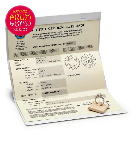 Brilliant 3,30 cts. in 18K gold white ring with four baguettes 0