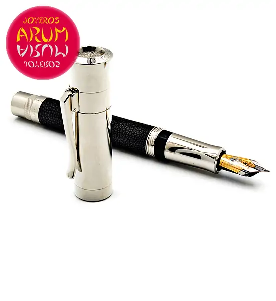 Fountain Pen Graf von Faber Castell 2005 2565/326/2