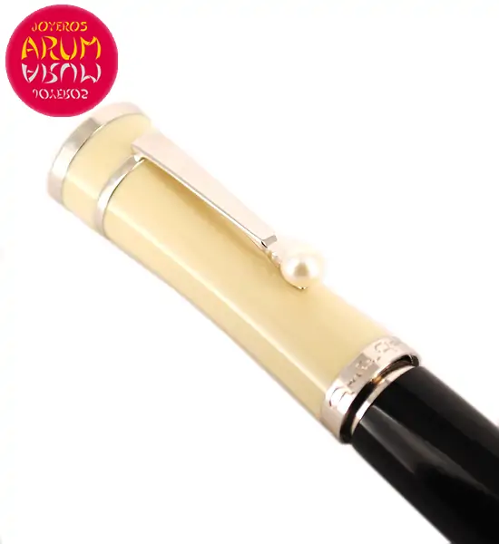 Fountain Pen Montblanc Greta Garbo ARUM Ref. 3248 "SOLD"