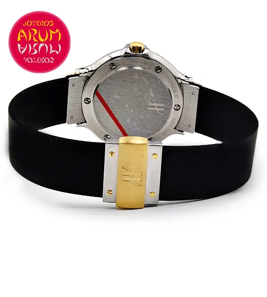 Hublot Classic Steel & Gold 28 mm Shop Ref. 3738/439/2 "SOLD"