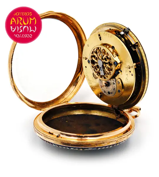 Terrot 18K Gold Enamel Pearls Shop Ref. 3513/442/2 Terrot 18K Gold Enamel Pearls Shop Ref. 3513/442/2