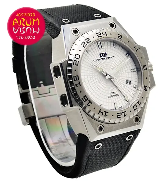 Linde Werdelin GMT Shop Ref. 3881/601