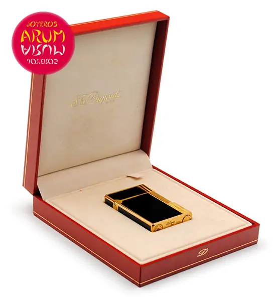 S.T Dupont Lighter Shop Ref. RAJ882 "SOLD"