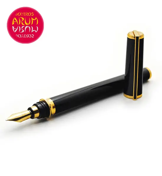 S.T Dupont Fountain Pen Shop Ref. RAJ889 "SOLD"