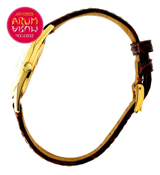 Universal Geneve Vintage 18K Gold Shop Ref. 3587/264 Universal Geneve Vintage 18K Gold Shop Ref. 3587/264