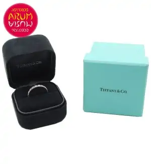 Platinum Ring Tiffany & Co. RAJ926 "SOLD"