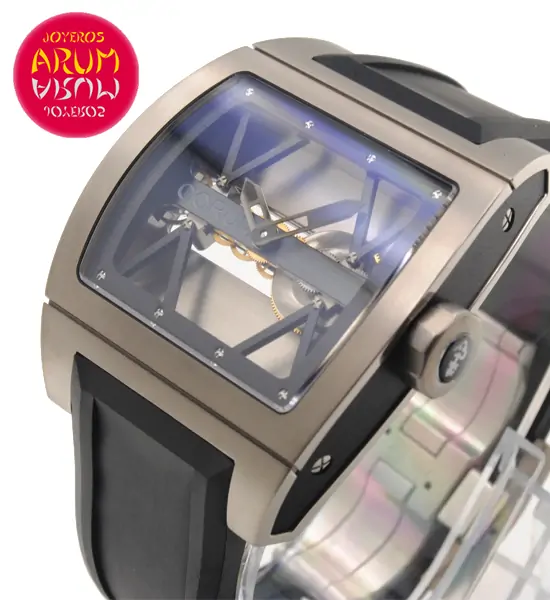 Corum T-Bridge Shop Ref. 3999/723 Corum T-Bridge Shop Ref. 3999/723