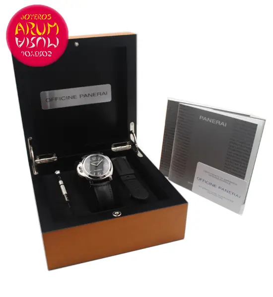 Panerai Luminor Left Handed Shop Ref. 4026/749 "SOLD"