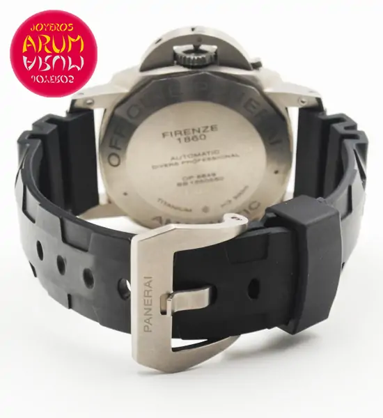 Panerai Luminor Submersible Shop Ref. 4023/746 "SOLD"