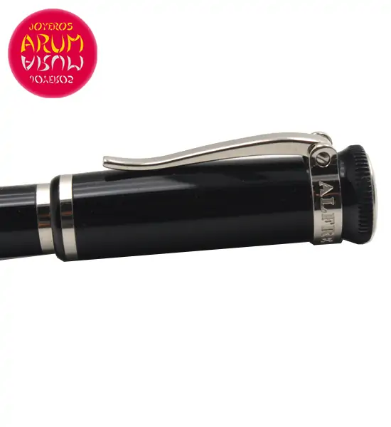 Alfred Dunhill Fountain Pen Shop Ref. RAJ936