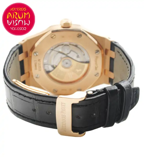 Audemars Piguet Royal Oak Jumbo Shop Ref. 4102/825 "SOLD"