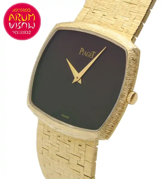 Piaget Classic 18K Gold Shop Ref. 4160/885 "SOLD"