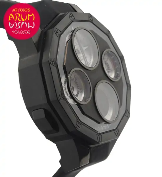 Corum Seadefender Rattrapante Shop Ref. 4310/1035 Corum Seadefender Rattrapante Shop Ref. 4310/1035