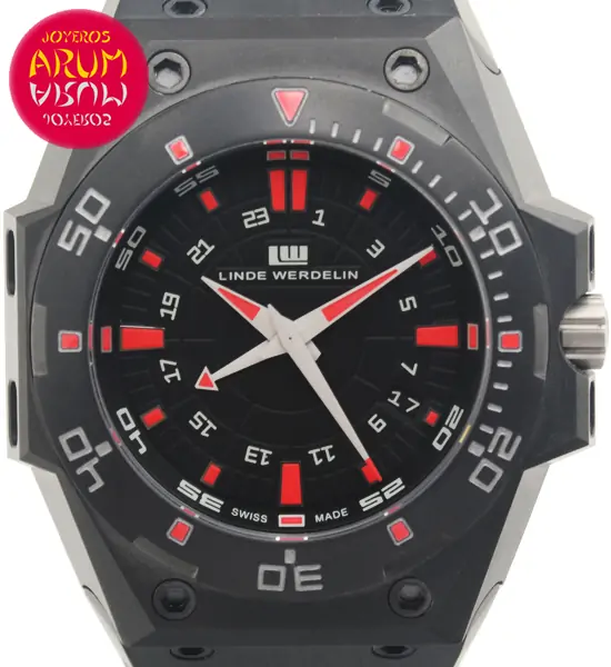 Linde Werdelin Hard Black III GMT Shop Ref. 4432/1156 "SOLD"