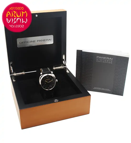 Panerai Radiomir Shop Ref. 4470/1194 "SOLD"