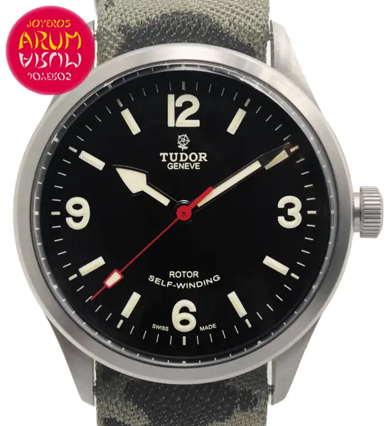 Tudor Ranger Shop Ref. 4453/1177 "SOLD"