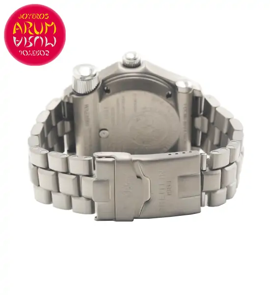 Breitling Emergency Orbit 3 Shop Ref. 4560/1182