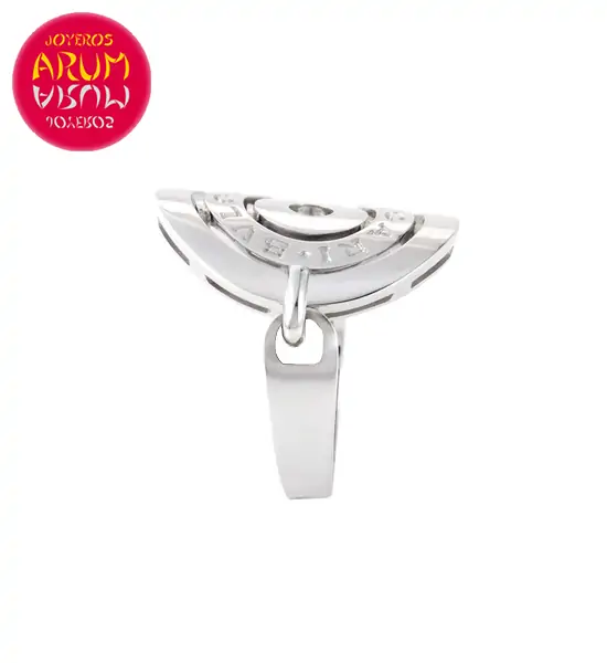 Bulgari Astrale Ring White Gold RAJ1099 Bulgari Astrale Ring White Gold RAJ1099