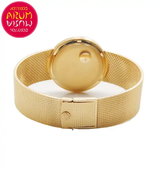 Patek Philippe Calatrava Automatic Back Crown Shop Ref. 4681/130 Patek Philippe Calatrava Automatic Back Crown Shop Ref. 4681/130