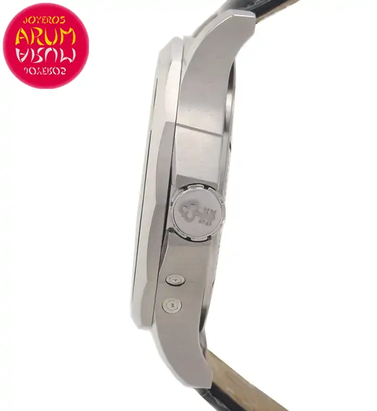 Corum Admiral Cup Legen Shop Ref. 4837/1462 Corum Admiral Cup Legen Shop Ref. 4837/1462