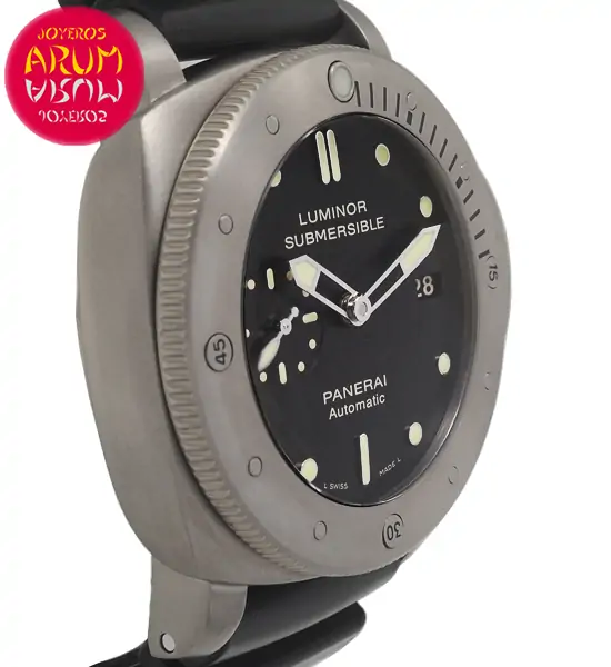 Panerai Luminor Submersible Shop Ref. 4846/1471 "SOLD"