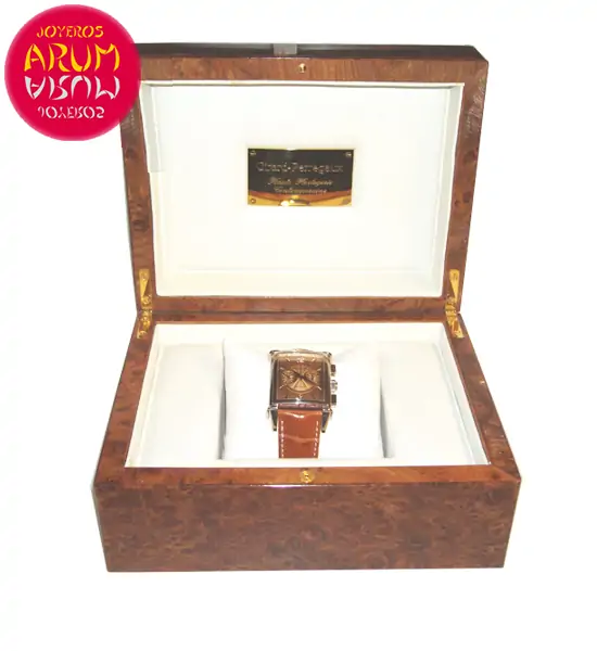 Girard Perregaux Vintage 1945 Shop Ref. 1965 Girard Perregaux Vintage 1945 Shop Ref. 1965