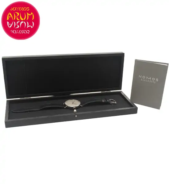 Nomos Glashütte Metro Shop Ref. 5131/1755 "SOLD"