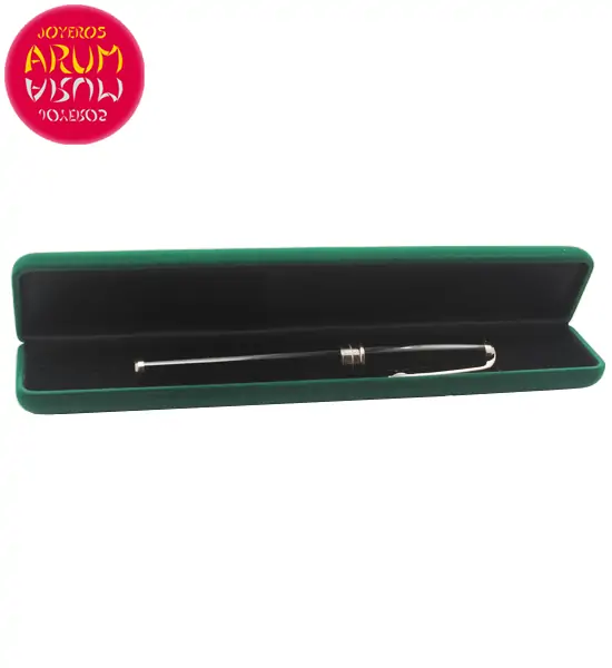 S.T. Dupont Fountain Pen RAJ1624