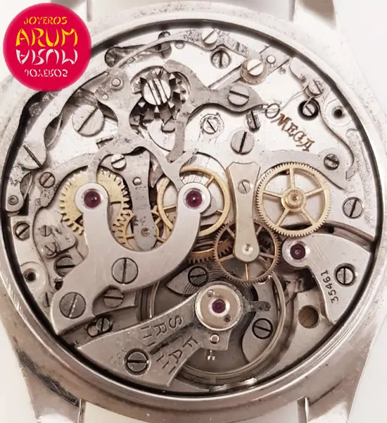 omega-vintage-5933-6