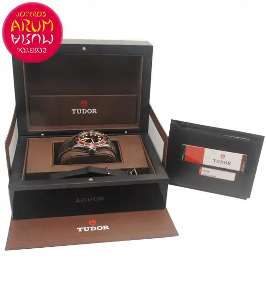 tudor-blackbay-5776-6