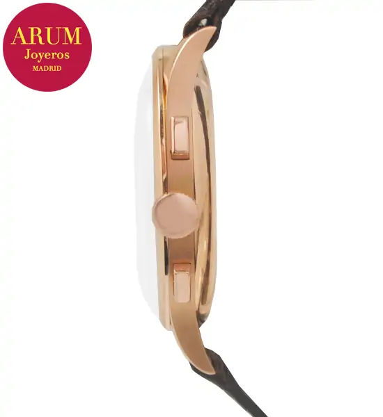 universalgeneve7118-2