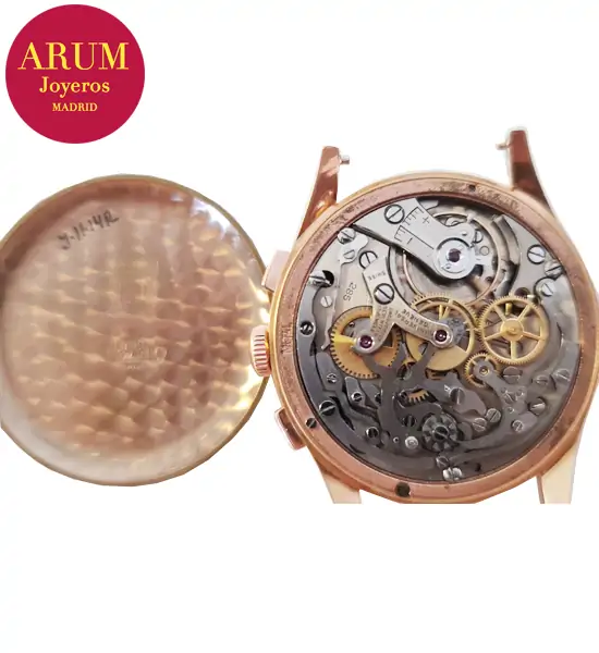 universalgeneve7118-6